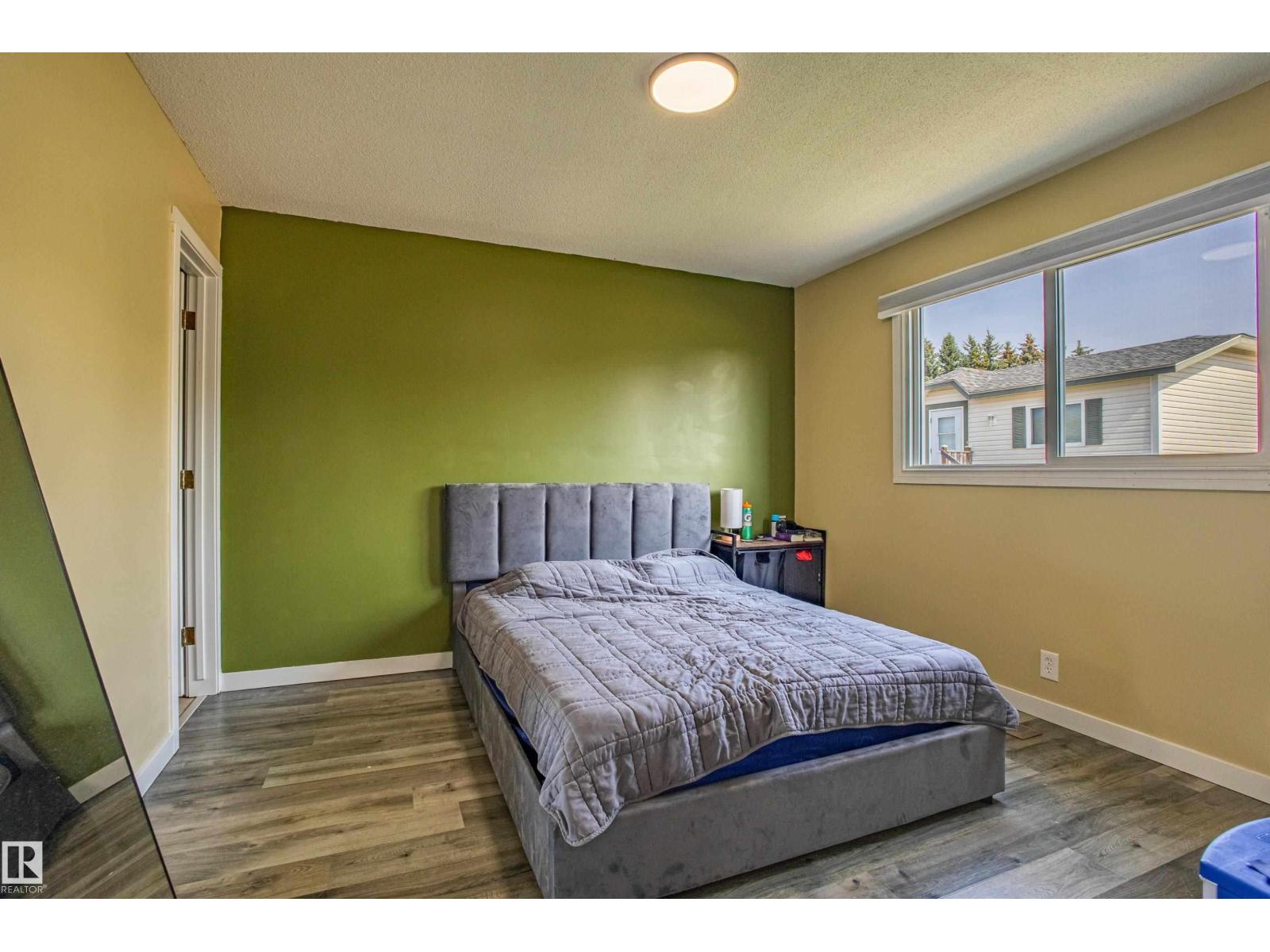 Photo 17 of 5453 Eastview Cr, Redwater AB