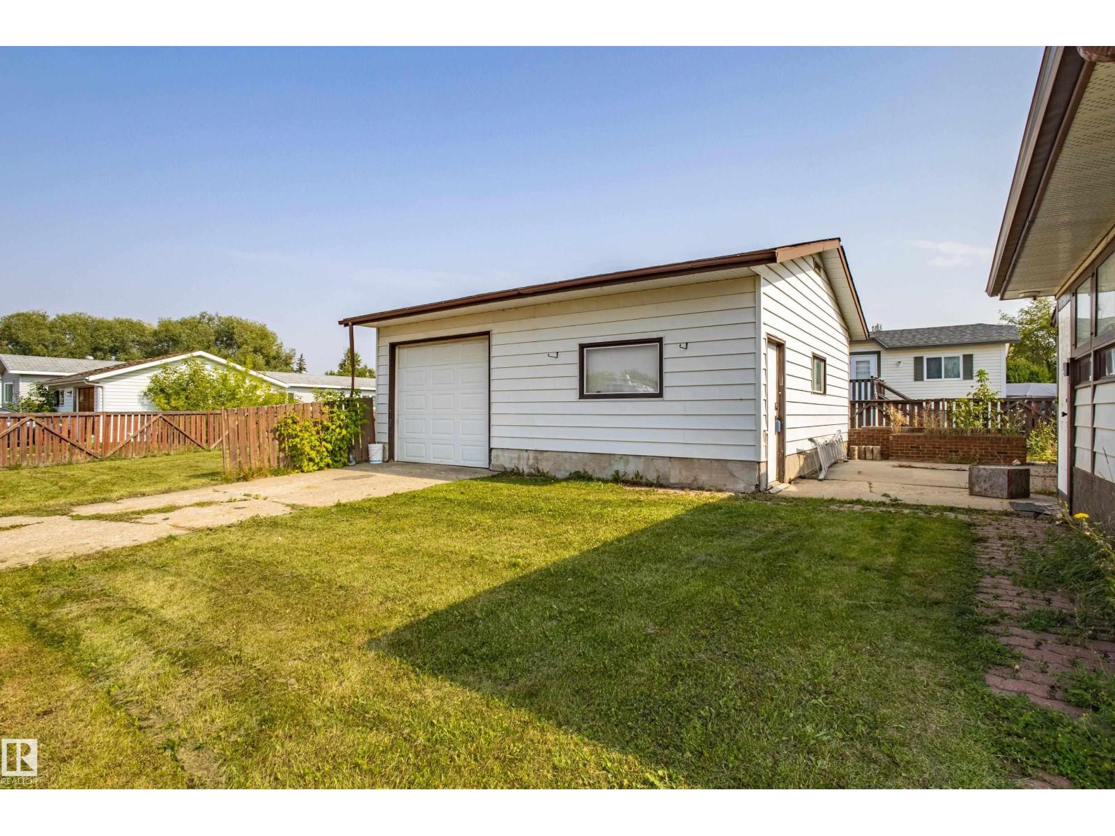 Photo 26 of 5453 Eastview Cr, Redwater AB
