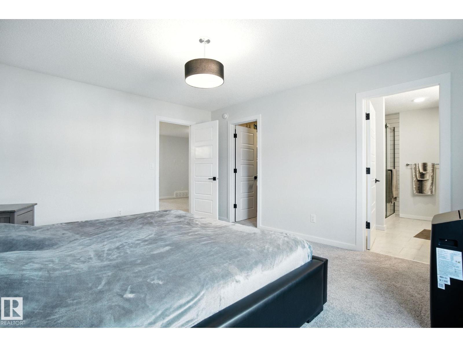 Photo 16 of 5234 23 Av Sw Sw, Edmonton AB