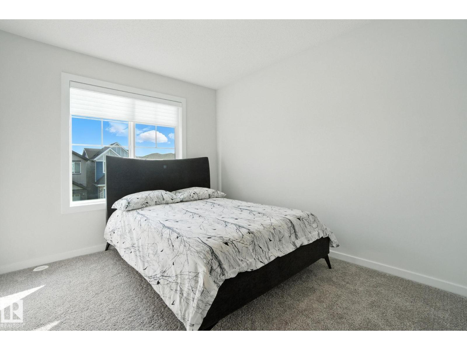 Photo 20 of 5234 23 Av Sw Sw, Edmonton AB