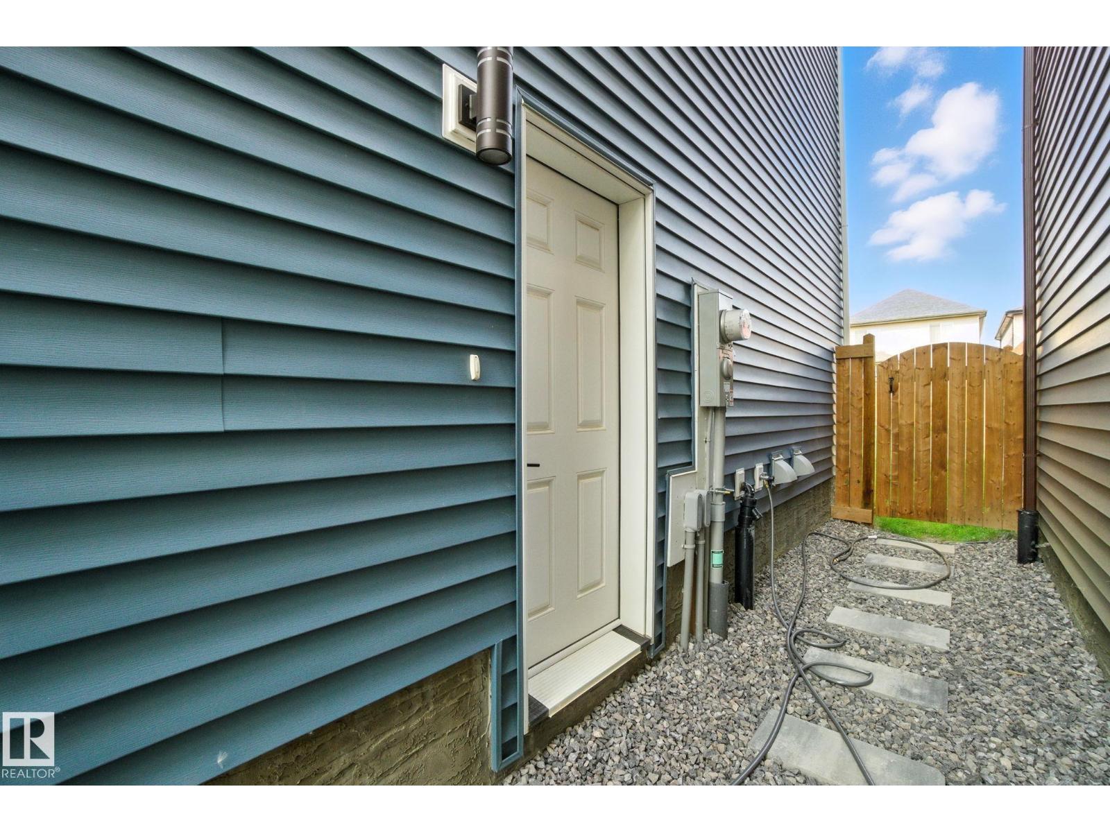 Photo 31 of 5234 23 Av Sw Sw, Edmonton AB