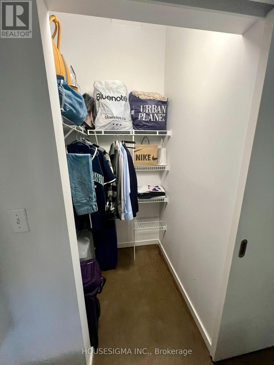 Photo 11 of 109 404 King Street West Street W, Kitchener ON