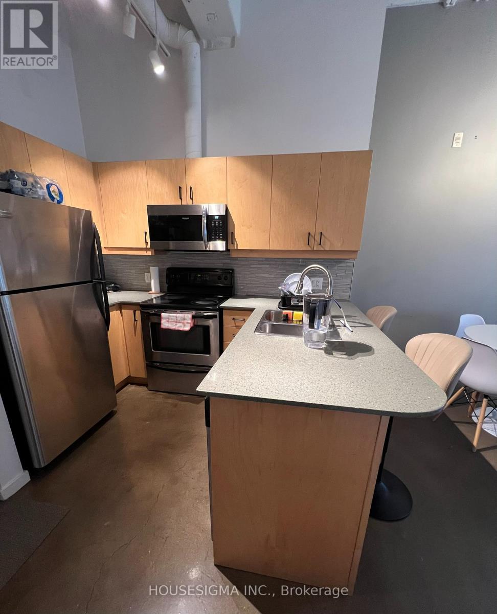 Photo 16 of 109 404 King Street West Street W, Kitchener ON