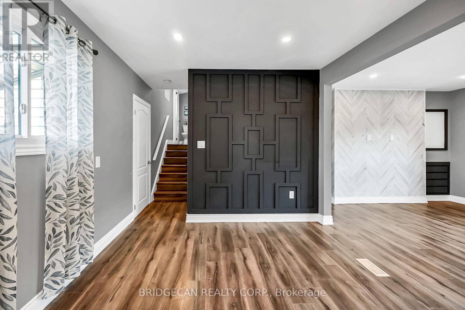 Photo 17 of 17 Brierwood Avenue, Grimsby ON