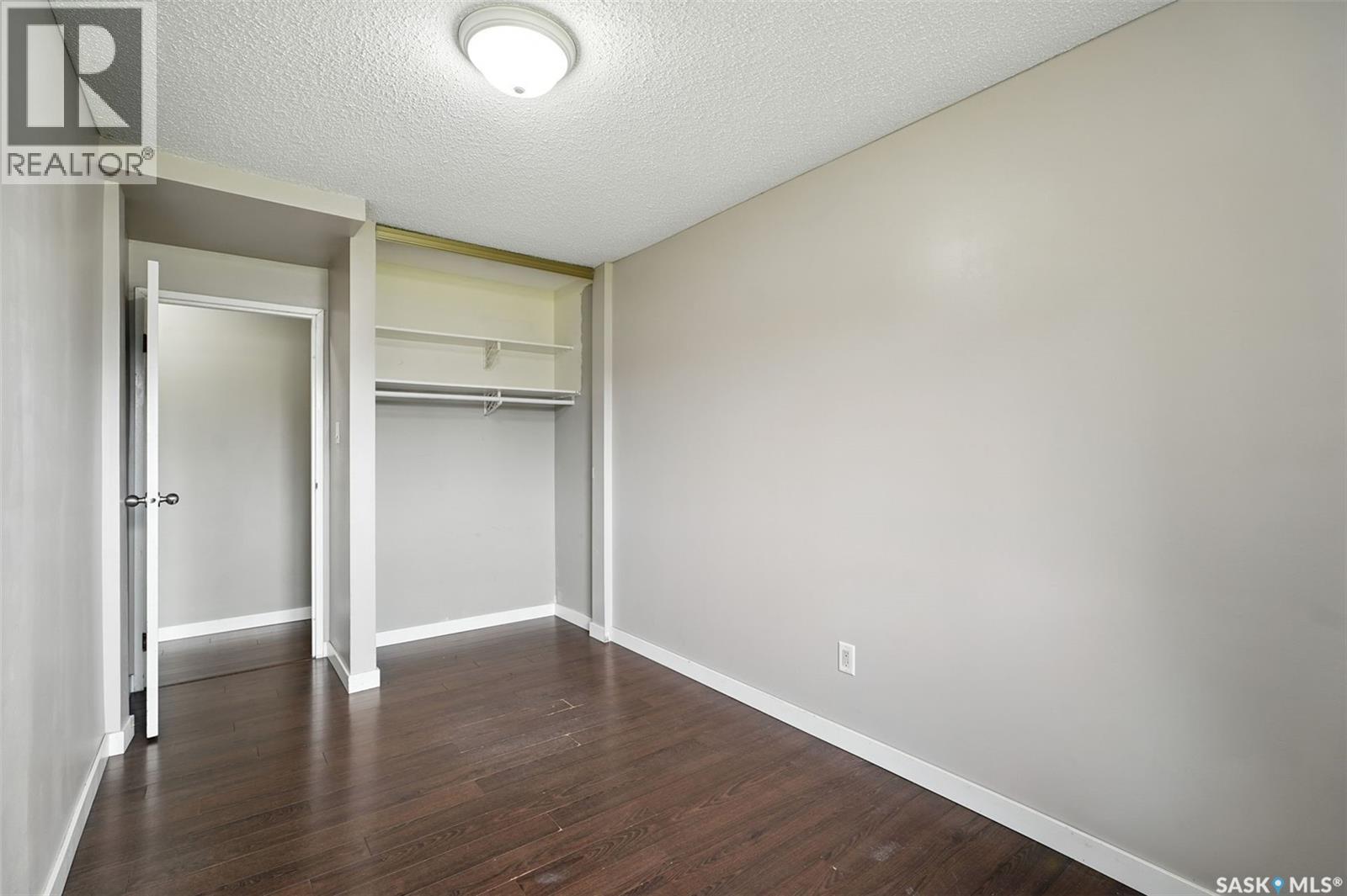 Photo 17 of 106 802 C Kingsmere Boulevard, Saskatoon SK