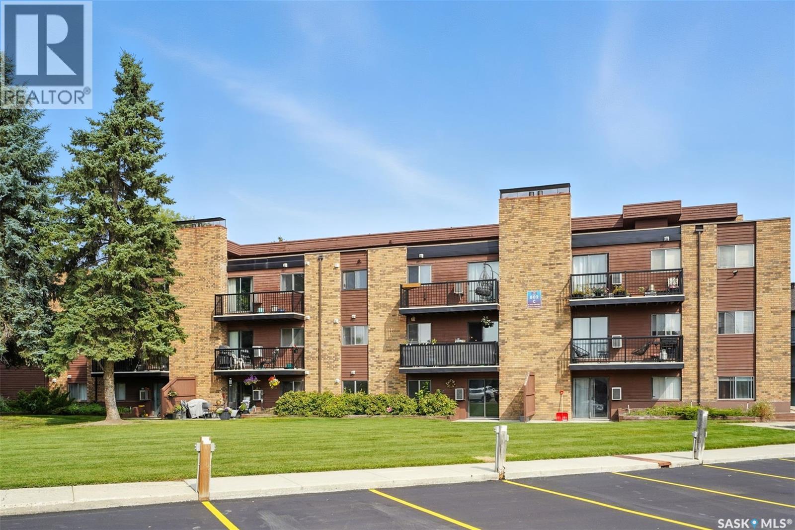 Photo 18 of 106 802 C Kingsmere Boulevard, Saskatoon SK