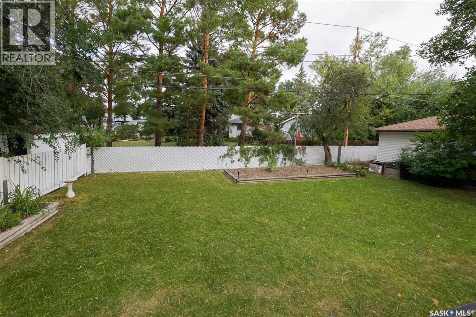 Photo 44 of 212 Shannon Road, Regina SK