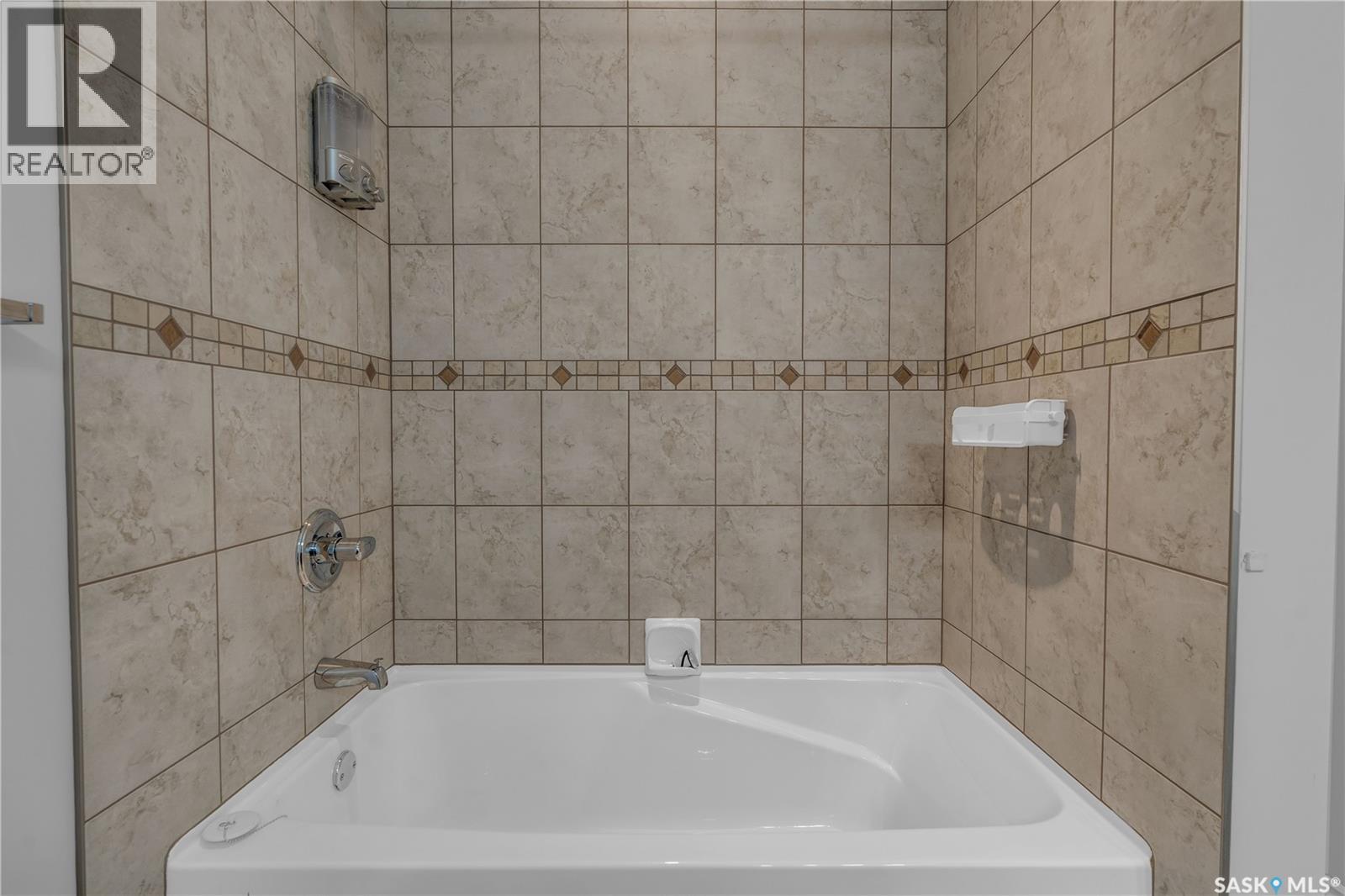 Photo 19 of 26 Berkshire Court, Moose Jaw SK