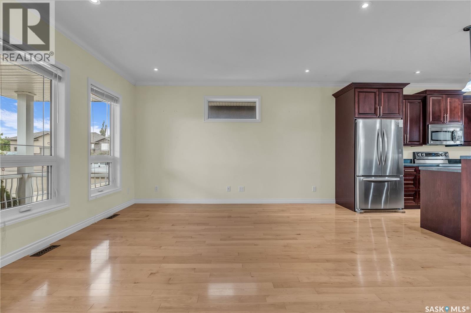 Photo 4 of 26 Berkshire Court, Moose Jaw SK