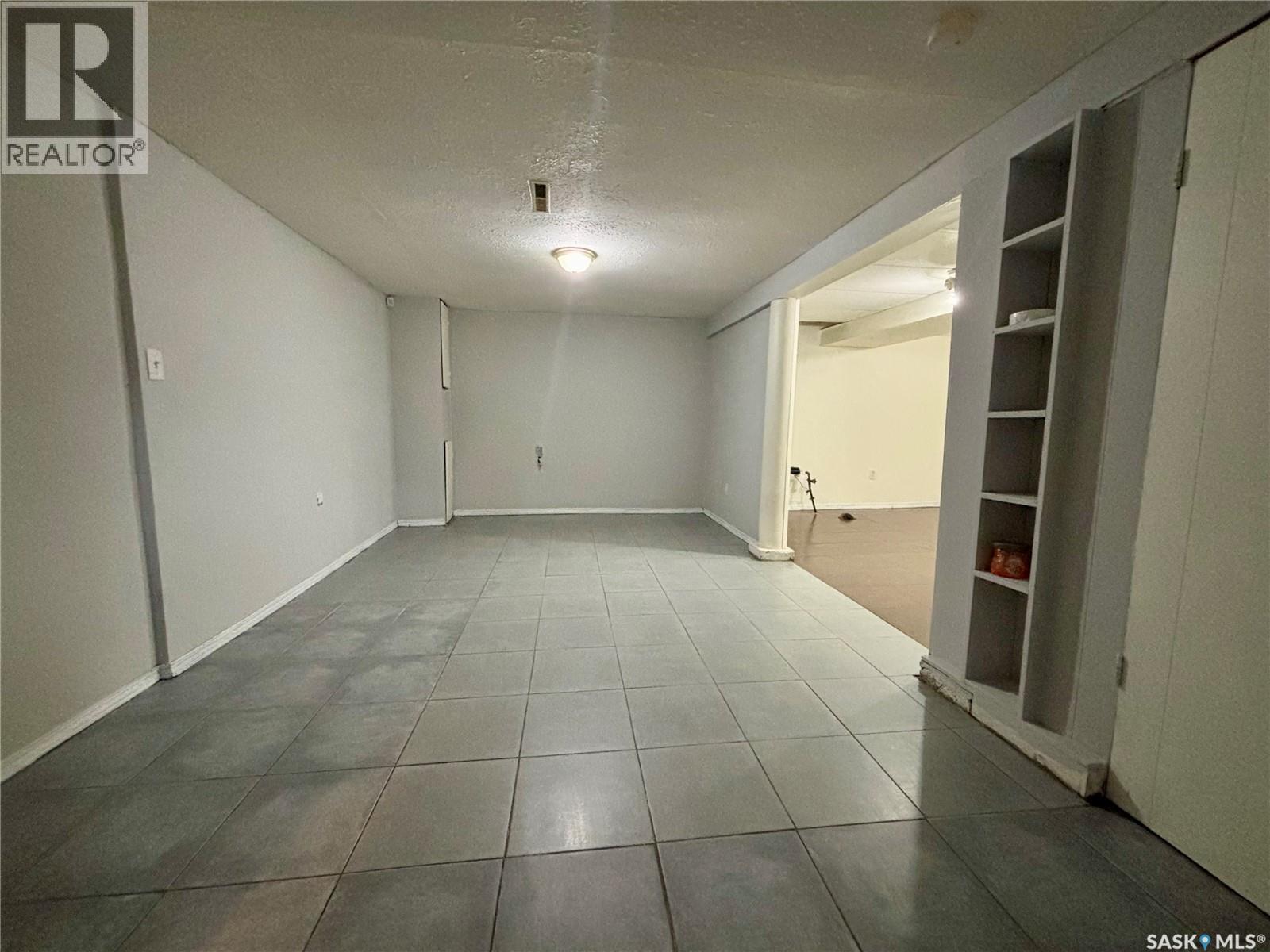 Photo 18 of 1020 Elphinstone Street, Regina SK