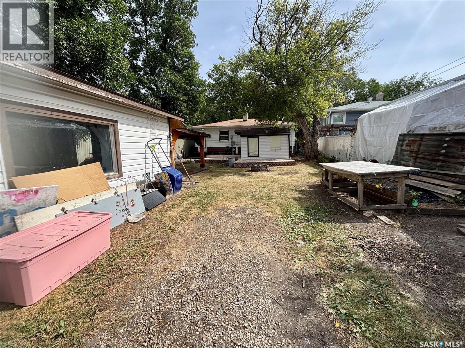 Photo 24 of 1020 Elphinstone Street, Regina SK
