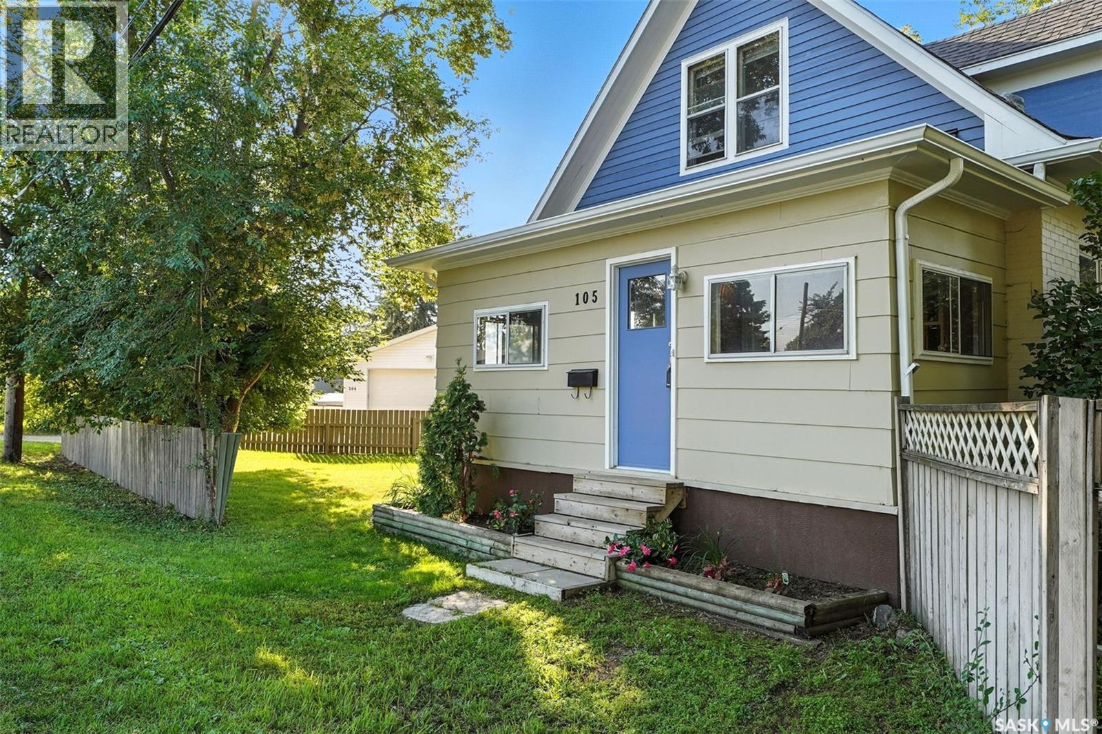 Photo 2 of 105 115th Street E, Saskatoon SK