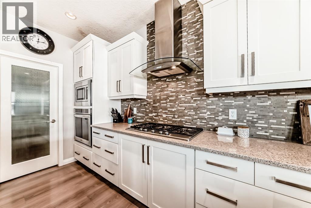 Photo 12 of 22 Riviera Place, Cochrane AB