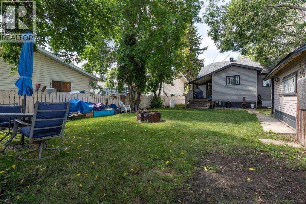 Photo 19 of 5013 45 Street, Camrose AB