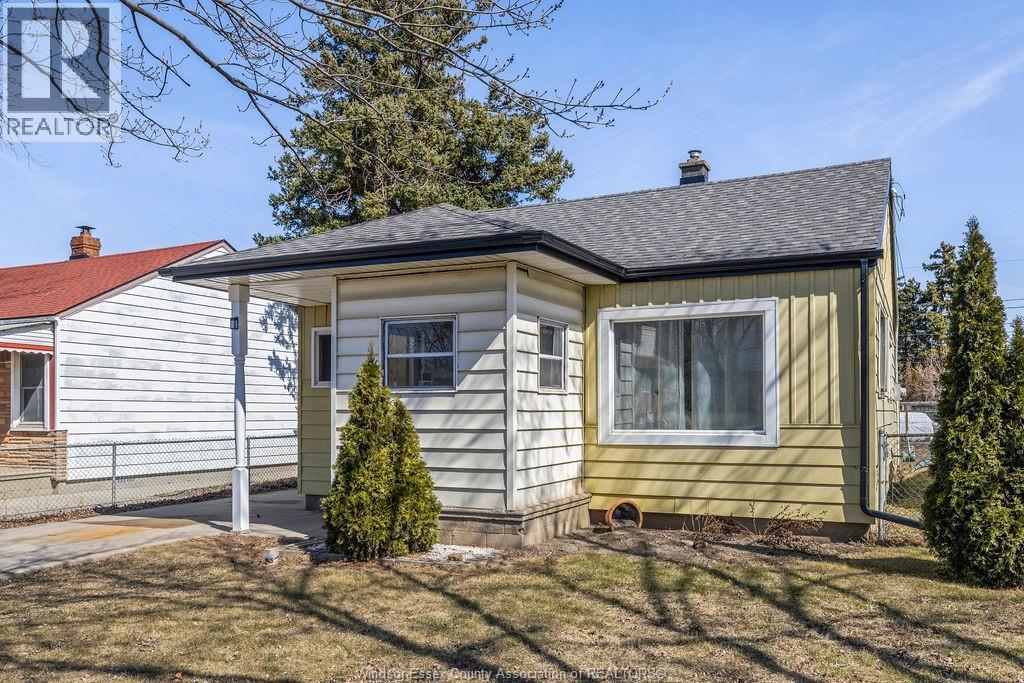 Photo 18 of 1764 Benjamin Avenue, Windsor ON