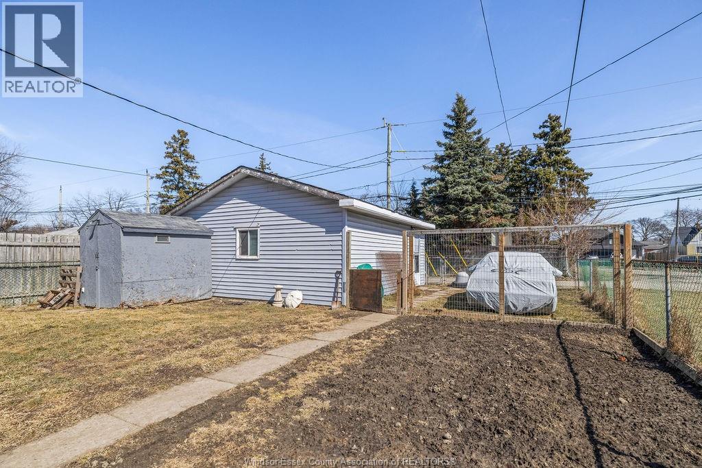 Photo 17 of 1764 Benjamin Avenue, Windsor ON