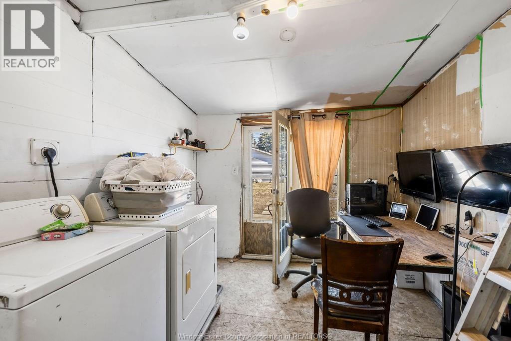 Photo 8 of 1764 Benjamin Avenue, Windsor ON