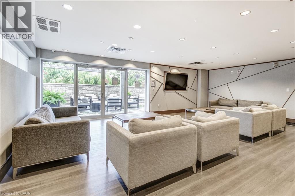 Photo 34 of 16 Markle Crescent Unit 311, Ancaster ON