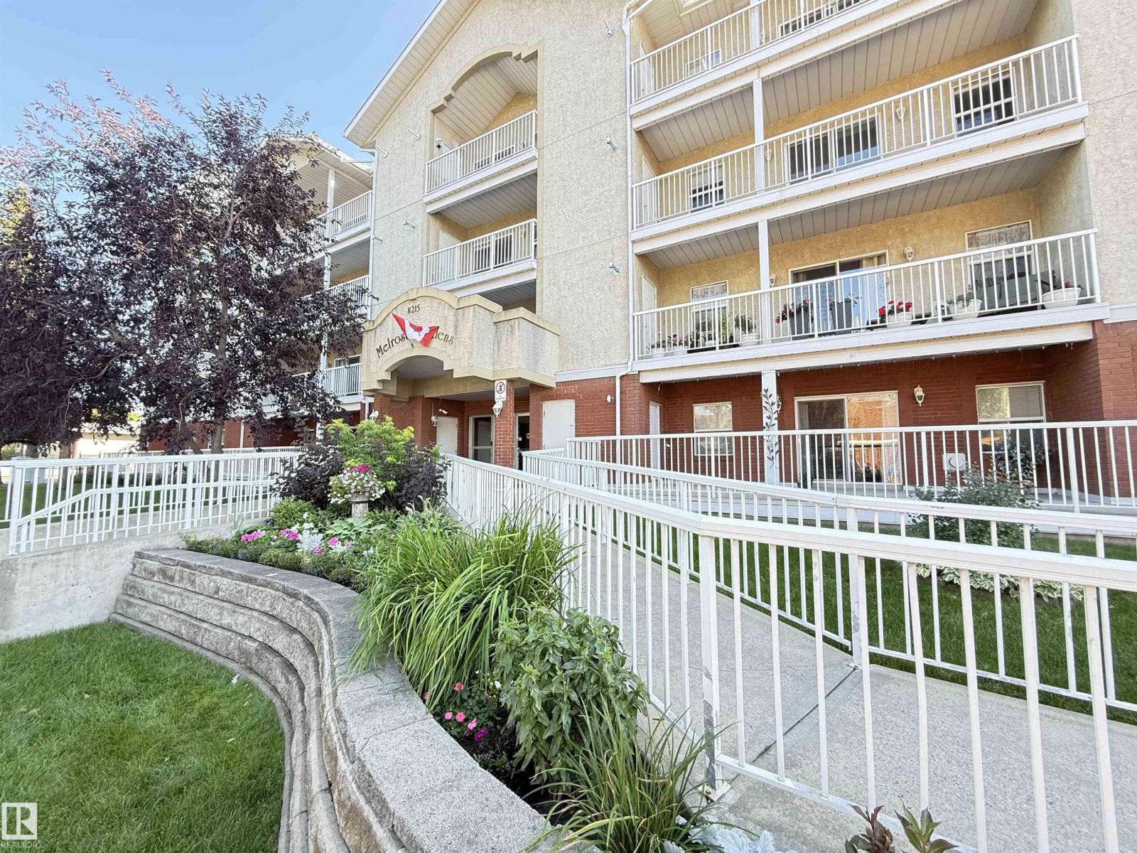 Photo 1 of 302 8215 84 Av Nw, Edmonton AB