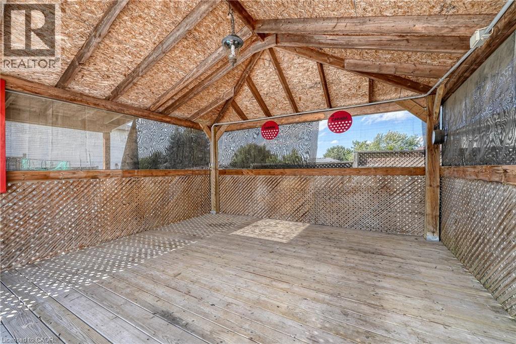 Photo 37 of 50 Pebble Beach Court, Woodstock ON