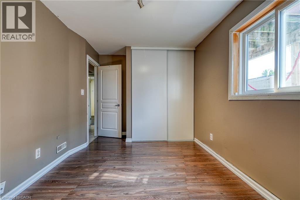 Photo 21 of 50 Pebble Beach Court, Woodstock ON
