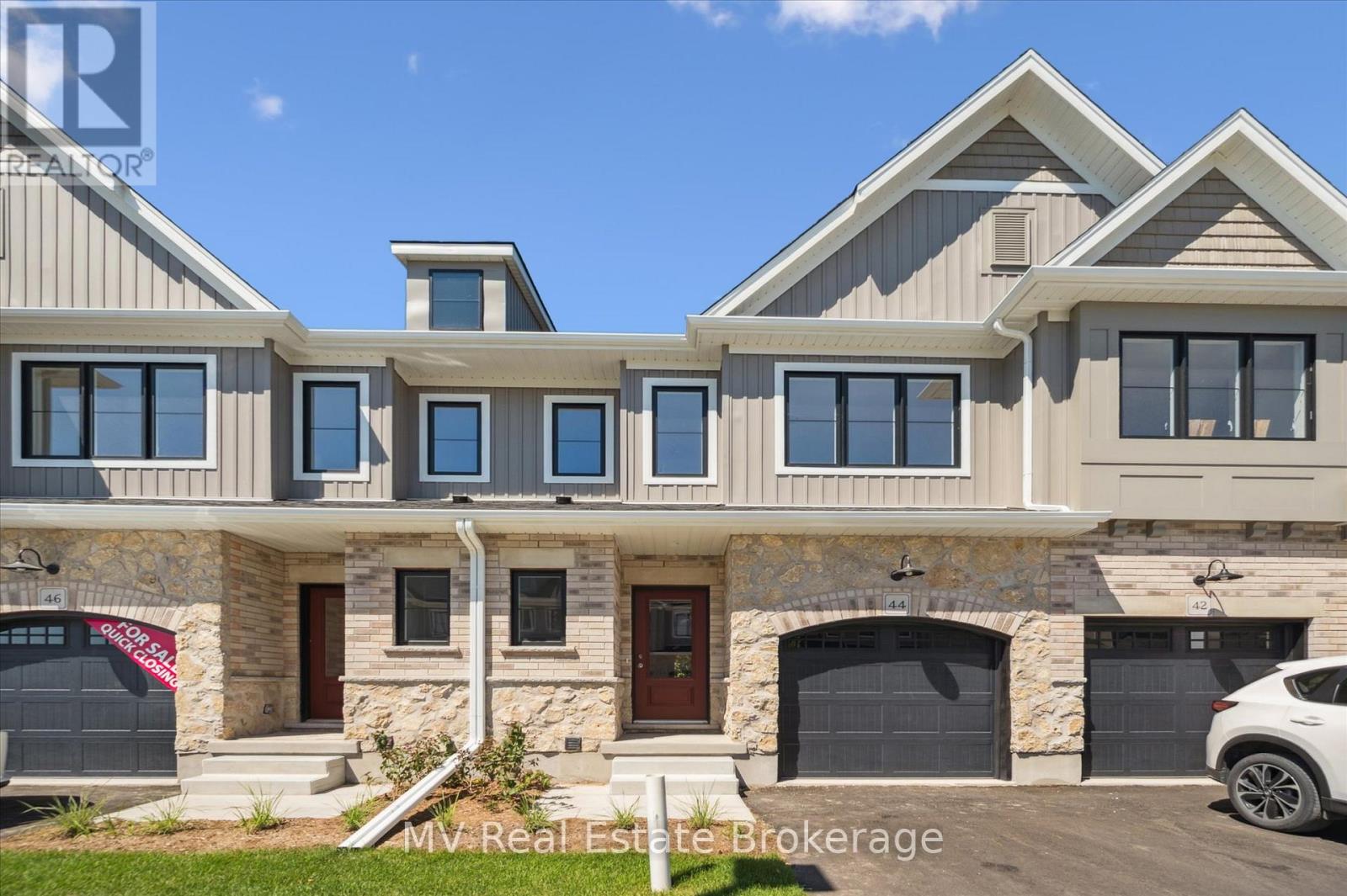 Photo 1 of 44 Fieldstone Lane Private, Centre Wellington ON