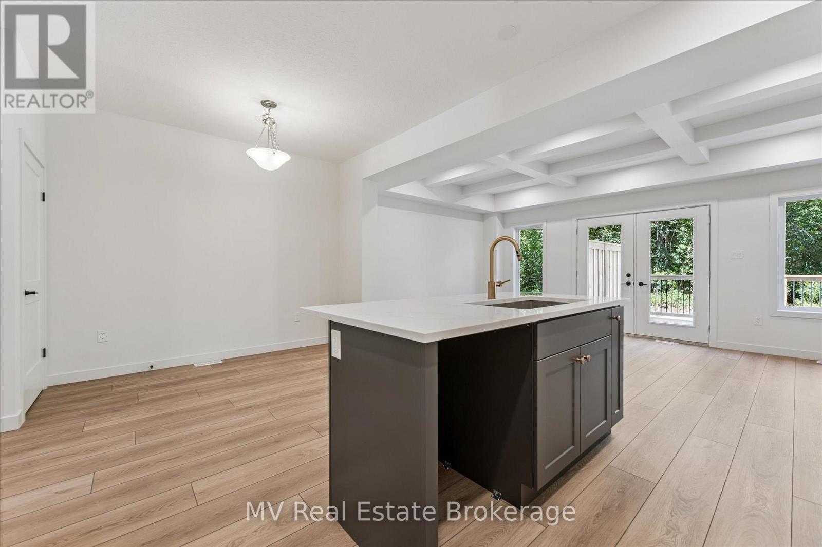 Photo 12 of 44 Fieldstone Lane Private, Centre Wellington ON
