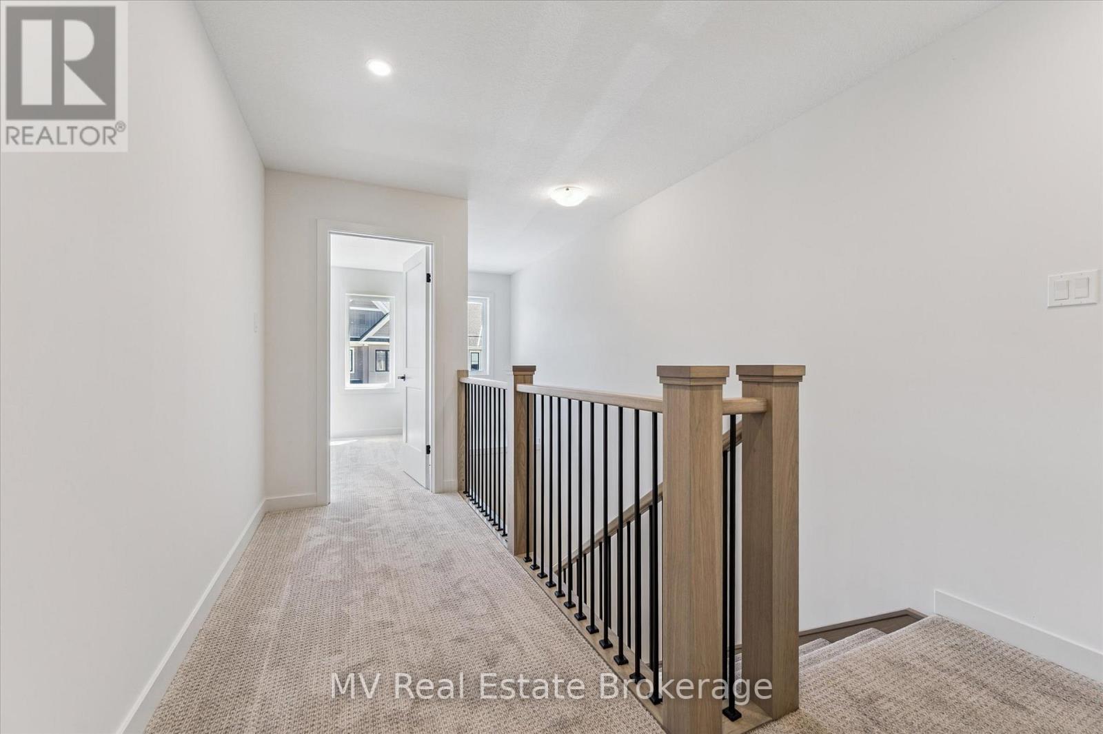 Photo 27 of 44 Fieldstone Lane Private, Centre Wellington ON