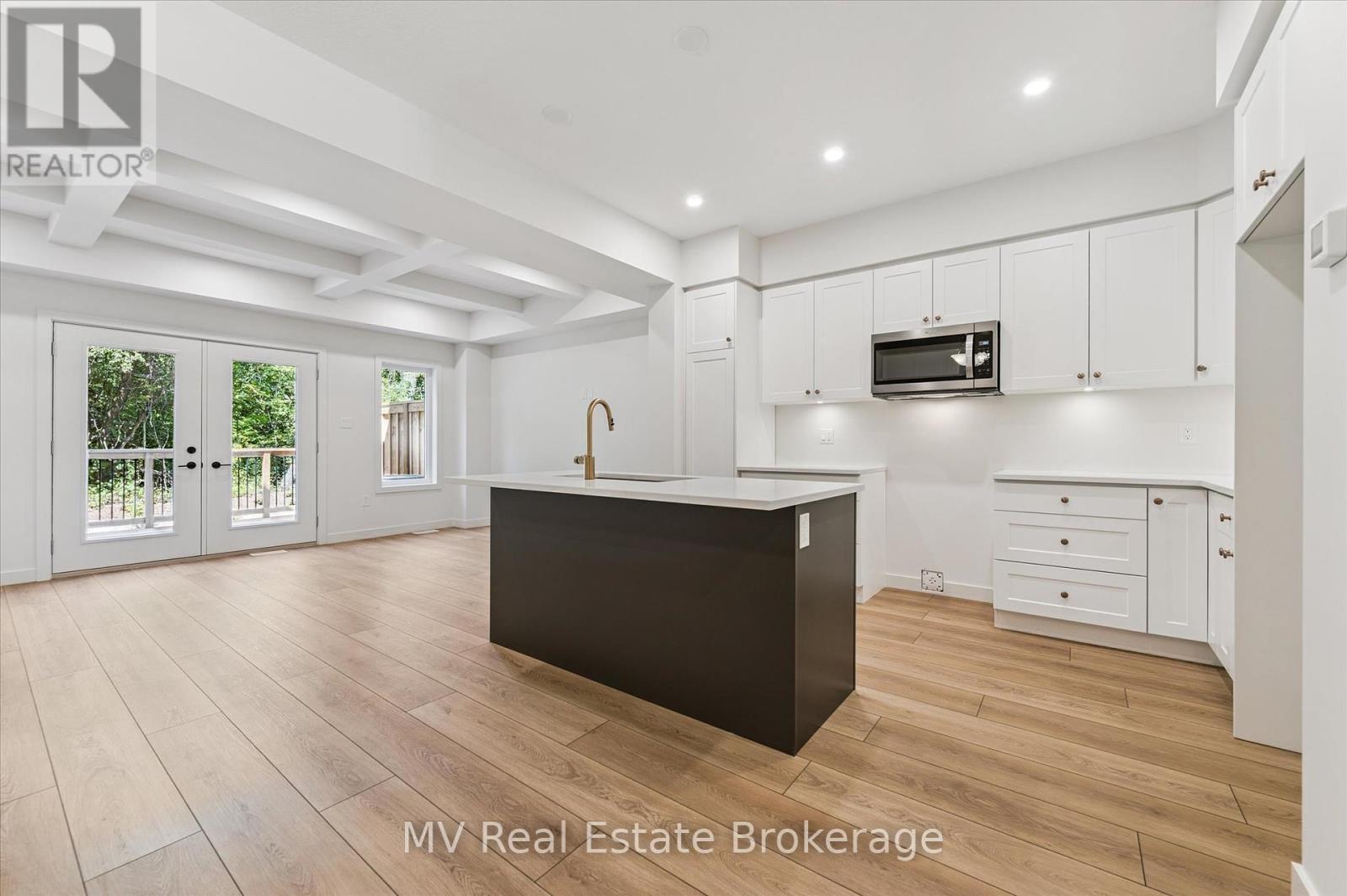 Photo 8 of 44 Fieldstone Lane Private, Centre Wellington ON