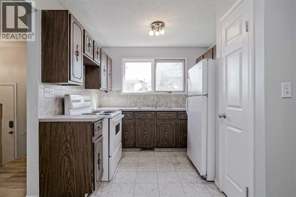 Photo 9 of 13 Rundlelawn Court Ne, Calgary AB