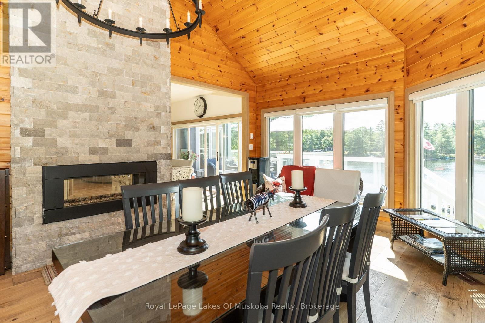 Photo 3 of 29 Loon Lake Road, Gravenhurst ON