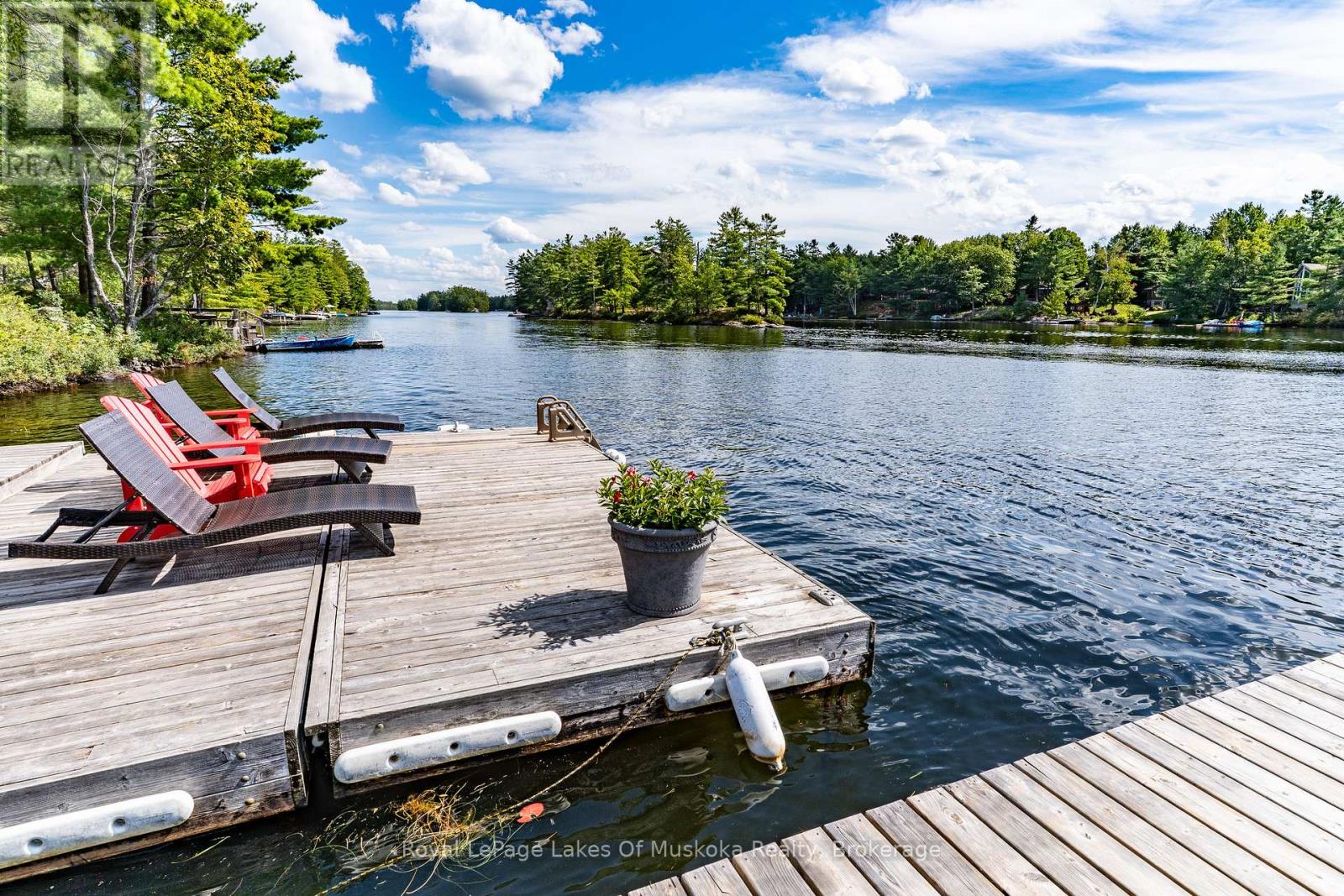 Photo 34 of 29 Loon Lake Road, Gravenhurst ON