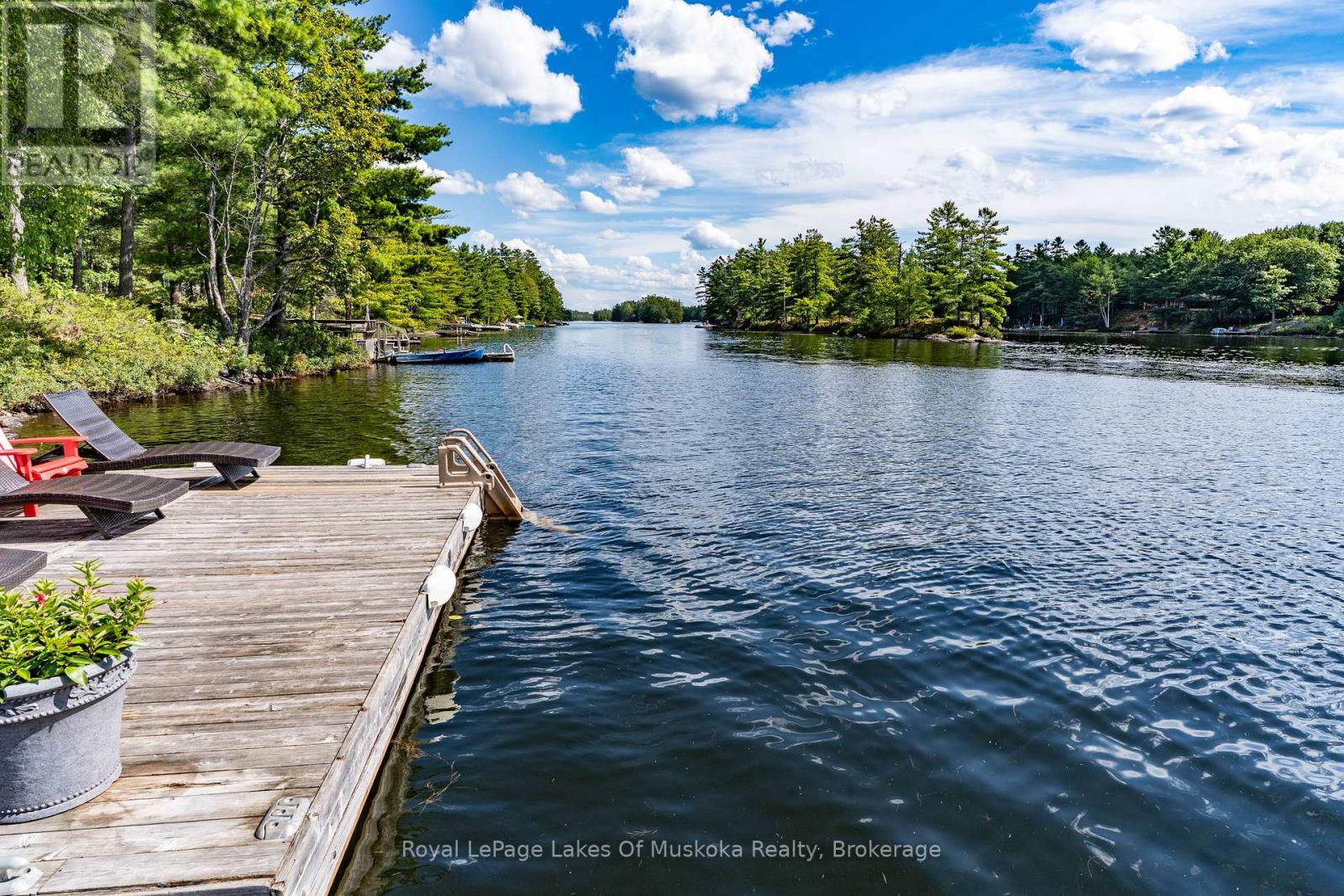 Photo 35 of 29 Loon Lake Road, Gravenhurst ON