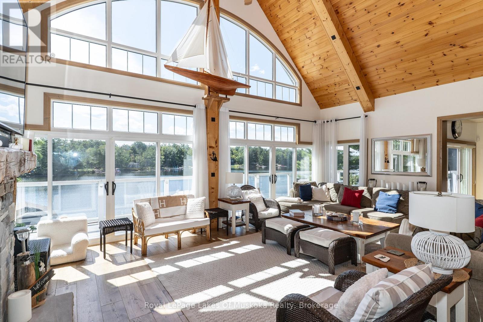 Photo 5 of 29 Loon Lake Road, Gravenhurst ON