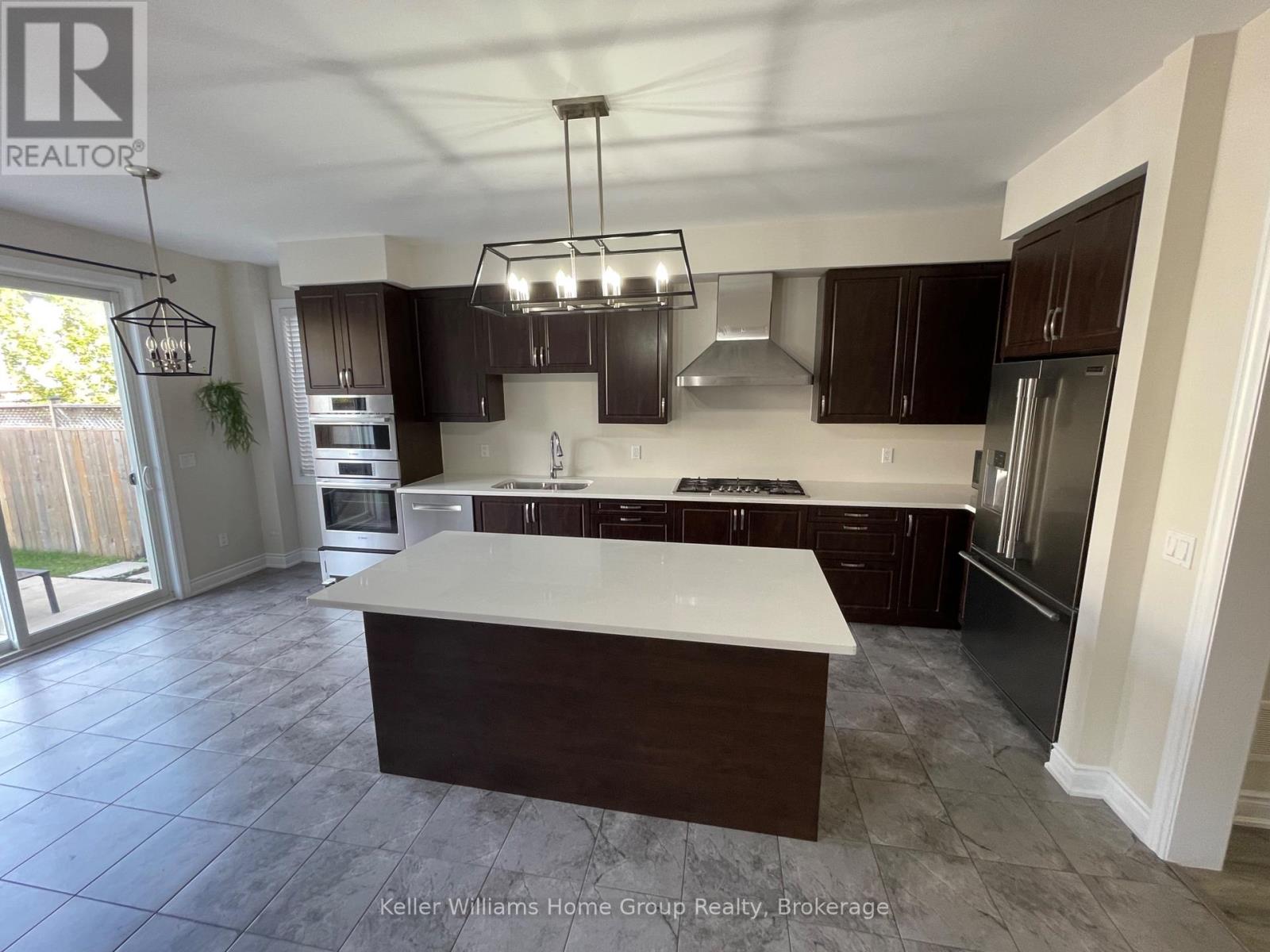 Photo 10 of 32 Kay Crescent, Centre Wellington ON