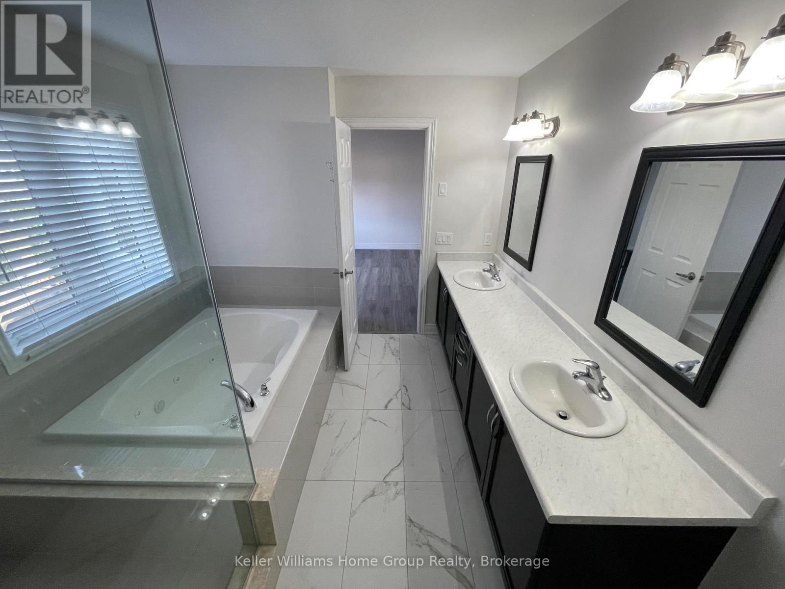 Photo 22 of 32 Kay Crescent, Centre Wellington ON