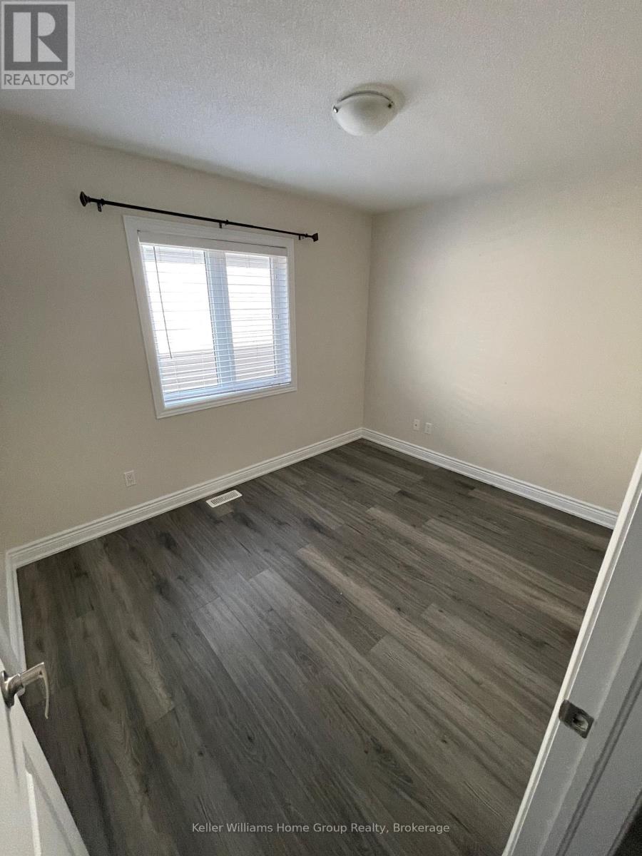 Photo 23 of 32 Kay Crescent, Centre Wellington ON