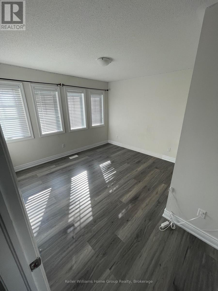Photo 26 of 32 Kay Crescent, Centre Wellington ON