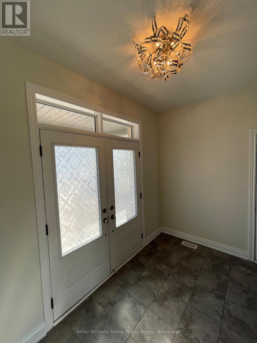 Photo 4 of 32 Kay Crescent, Centre Wellington ON