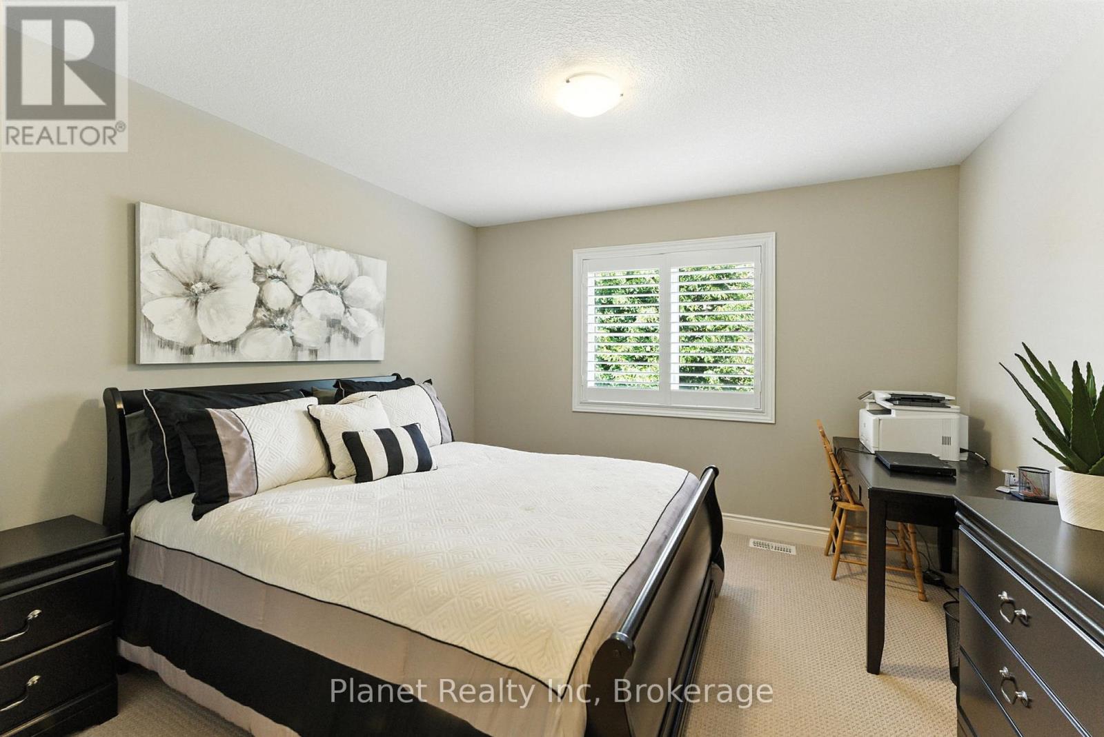 Photo 21 of 60 Aberdeen Street, Centre Wellington ON