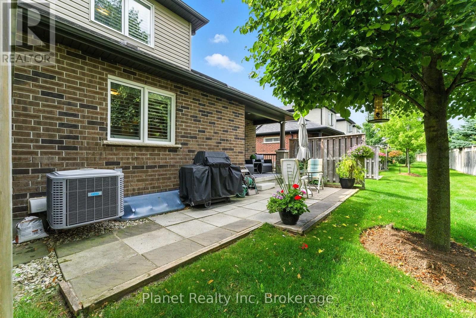 Photo 31 of 60 Aberdeen Street, Centre Wellington ON