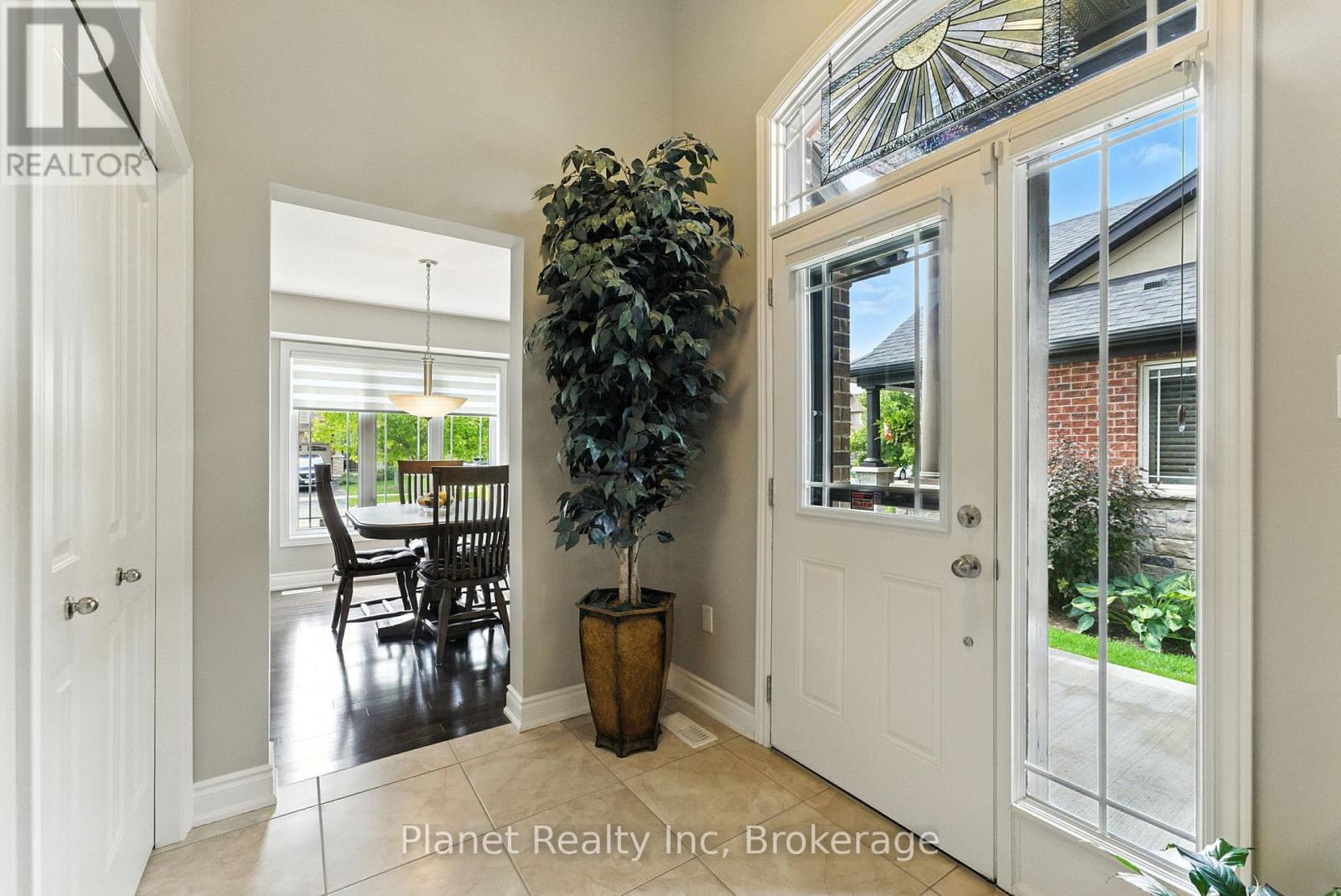 Photo 5 of 60 Aberdeen Street, Centre Wellington ON