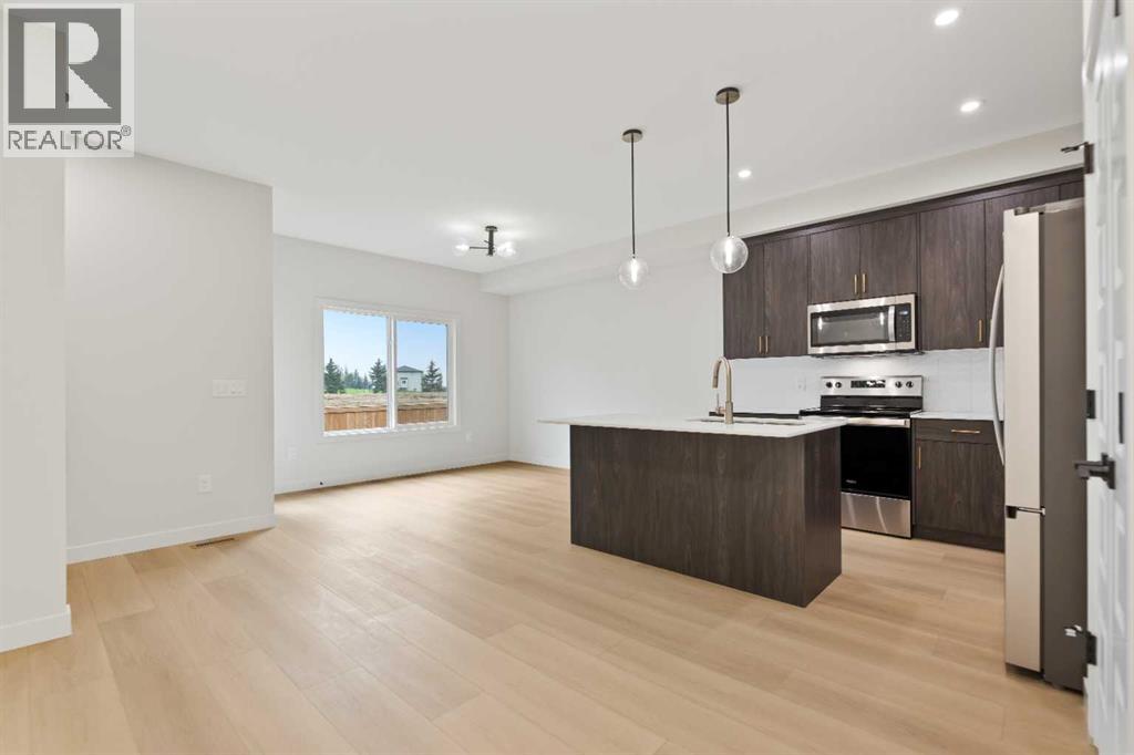 Photo 2 of 292 Waterford Way, Chestermere AB