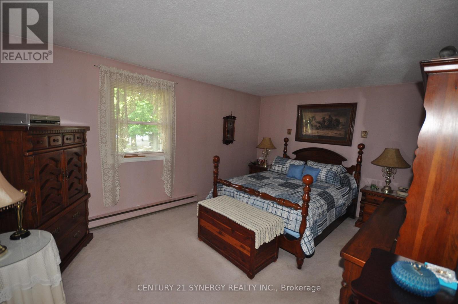 Photo 14 of 186 Golf Club Road N, Rideau Lakes ON