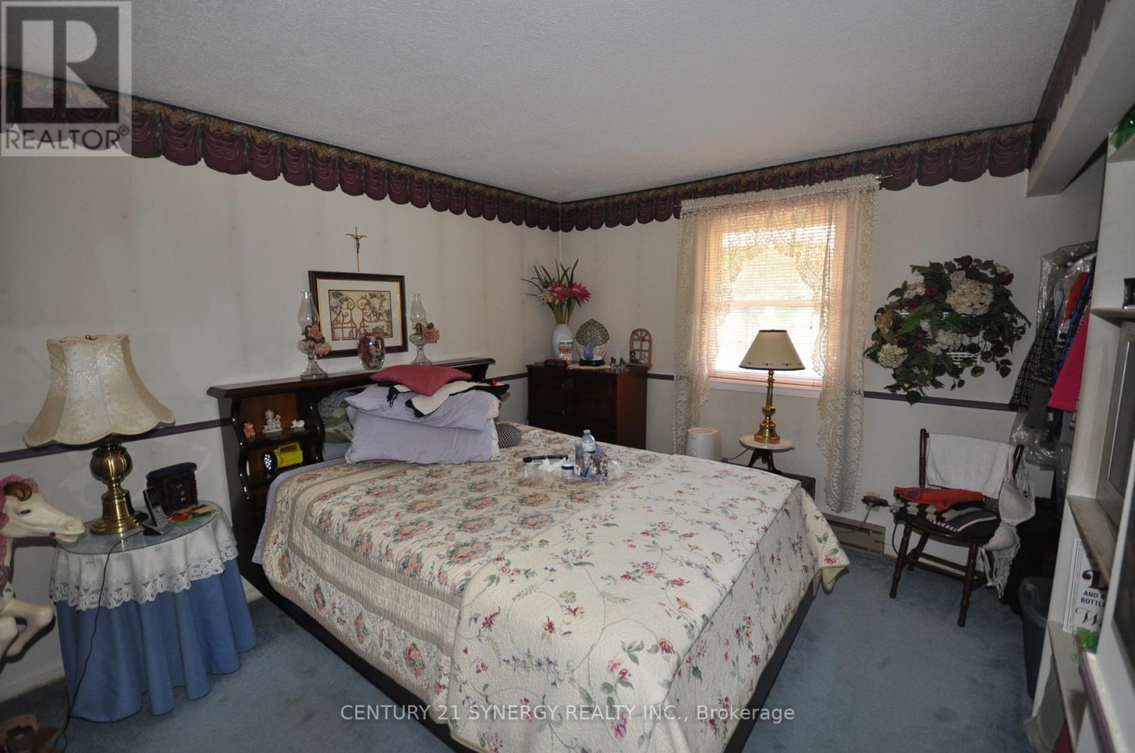 Photo 16 of 186 Golf Club Road N, Rideau Lakes ON