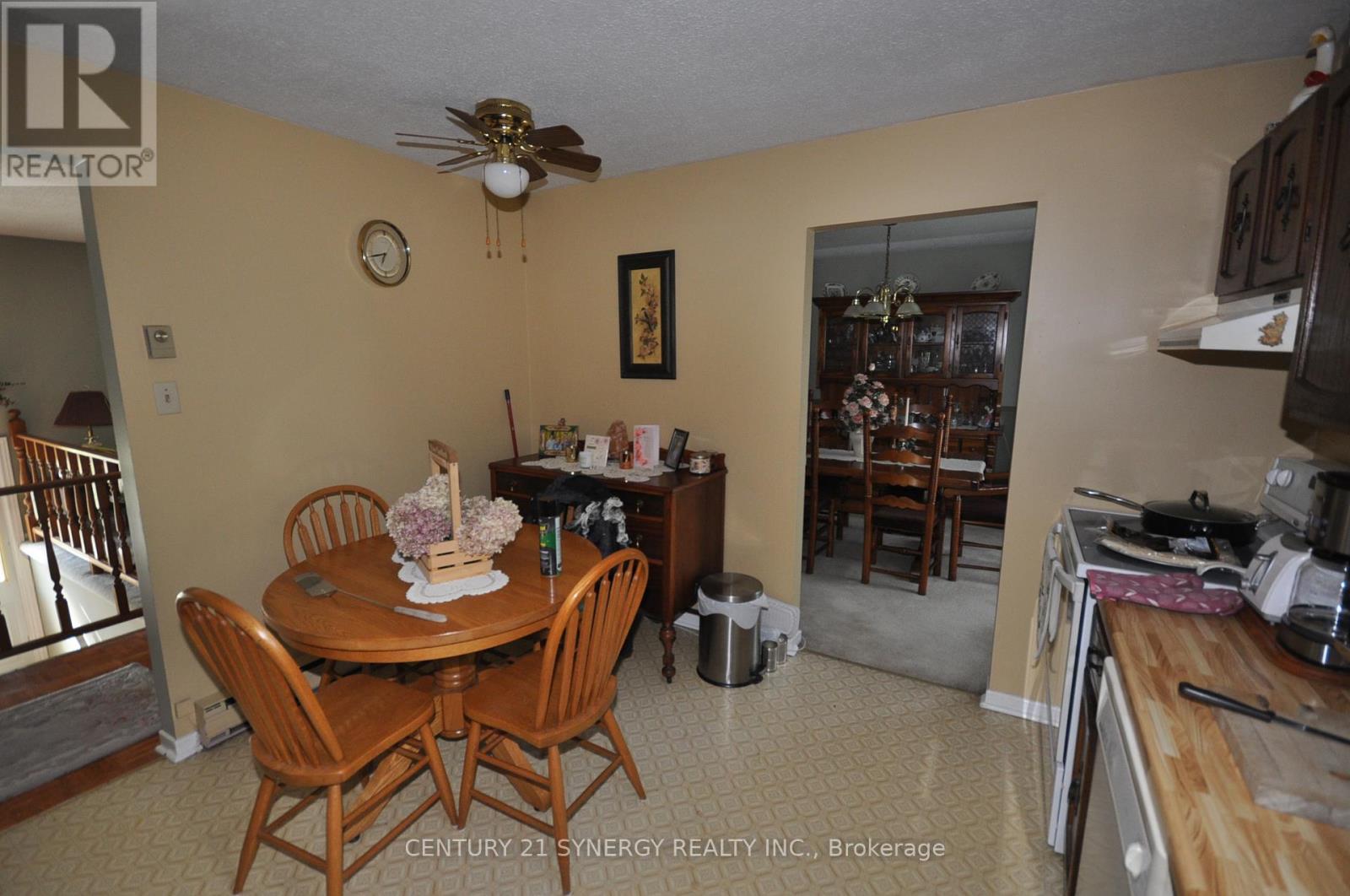 Photo 9 of 186 Golf Club Road N, Rideau Lakes ON