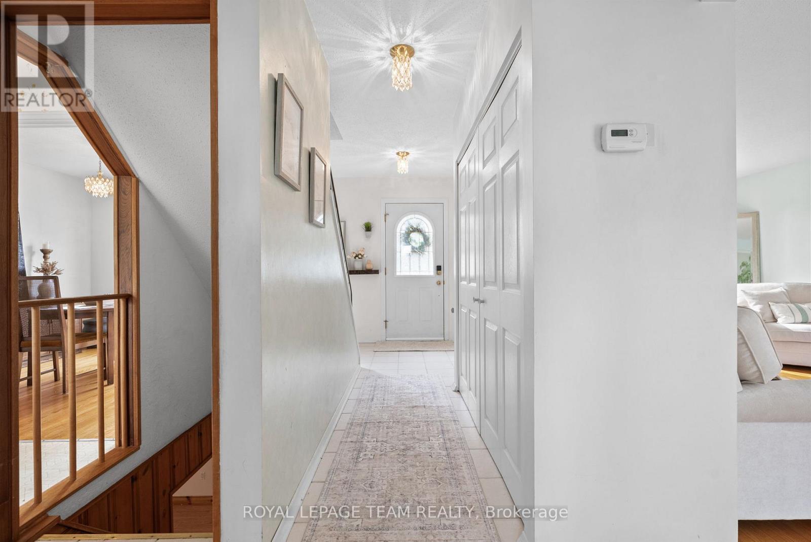 Photo 12 of 95 Coburn Avenue, Ottawa ON