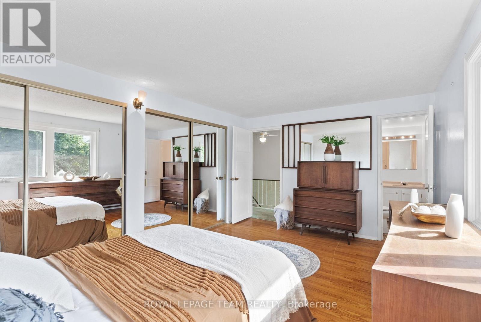 Photo 19 of 95 Coburn Avenue, Ottawa ON