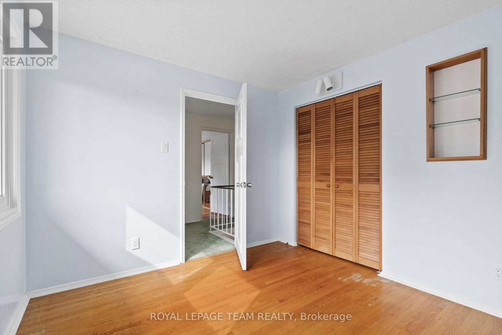 Photo 21 of 95 Coburn Avenue, Ottawa ON
