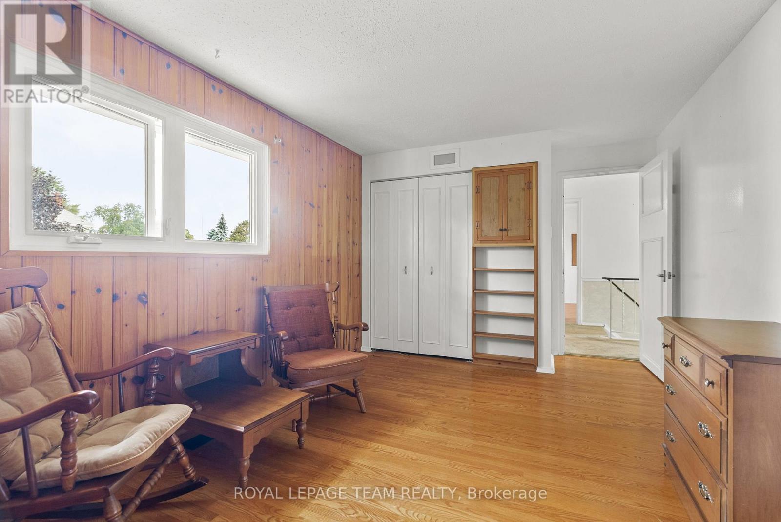 Photo 26 of 95 Coburn Avenue, Ottawa ON
